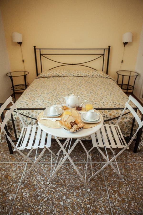 La Fabbrica di San Pietro B&B Roma Esterno foto
