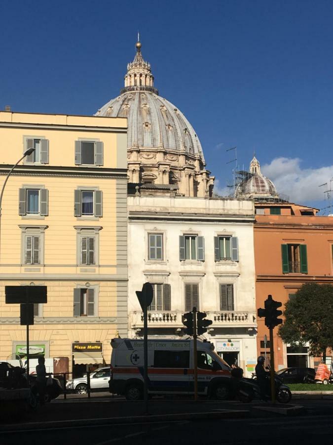 La Fabbrica di San Pietro B&B Roma Esterno foto